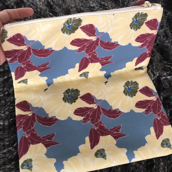 Rachel Pally Floral and Leather Clutch - Picture 5 of 8